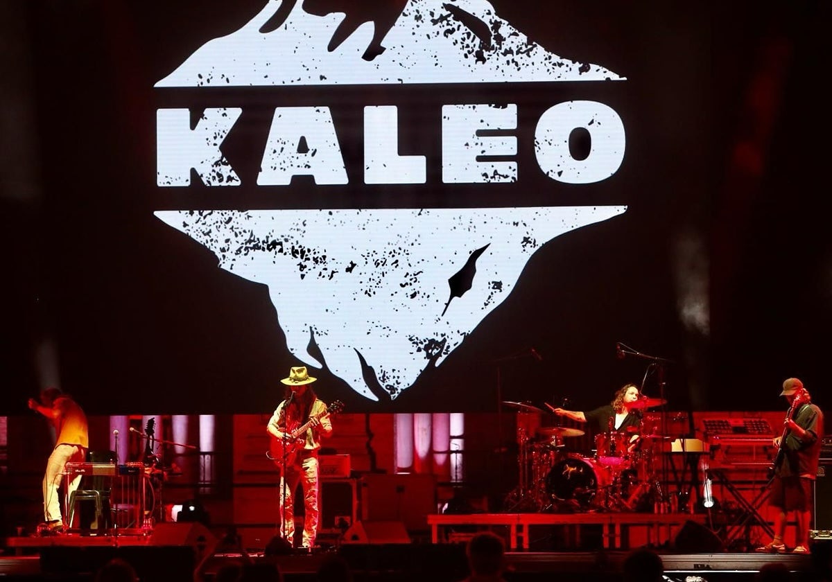 @officialkaleo en Plaza de España, Sevilla
Una noche mágica donde la música y la realización audiovisual se unieron en perfecta armonía.

🎥 Nos encargamos de la realización completa del show con un despliegue de 8 cámaras, trabajando con ópticas 107x y 45x en 4K, captando cada mirada, cada nota y cada emoción con una calidad impecable.

🎶 La energía de Kaleo, el entorno inigualable de Plaza España y un equipo técnico entregado hicieron de esta experiencia algo único e irrepetible. Orgullosos de haber formado parte.

#Kaleo #PlazaEspañaSevilla #RealizaciónAudiovisual #Cámaras4K #Ópticas107x #ProducciónEnDirecto #ConciertosEspaña #TrabajoEnEquipo #MúsicaYVisuales #ShowInolvidable